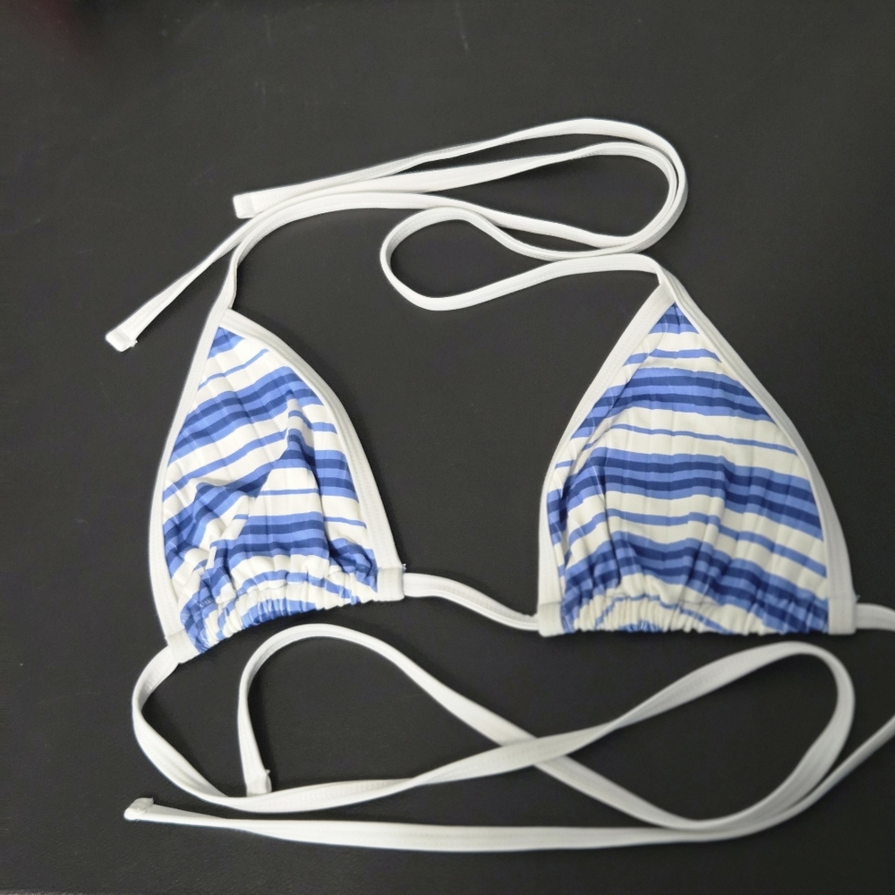 Solid & Striped Revolve Iris Bikini Top In Marina… - image 8